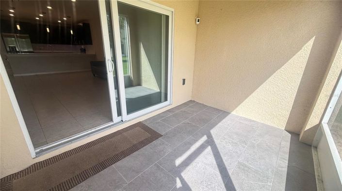 Image No.31-3 Bed Townhouse for sale