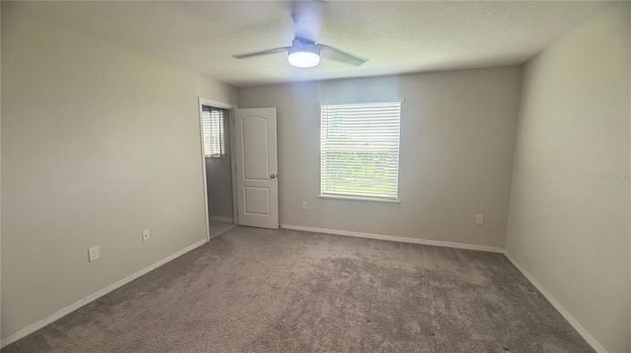 Image No.37-3 Bed Townhouse for sale