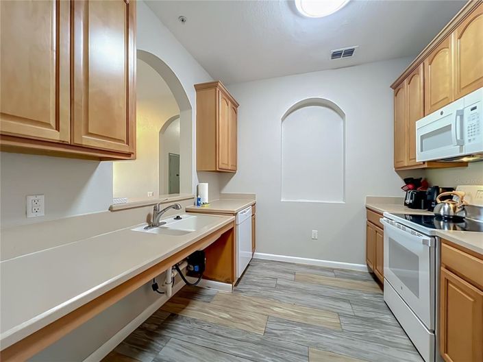 Image No.19-2 Bed Apartment for sale