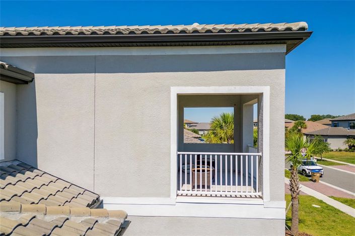 Image No.11-5 Bed House for sale