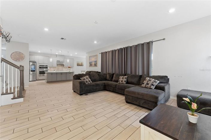 Image No.23-5 Bed House for sale