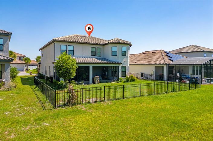 Image No.9-5 Bed House for sale