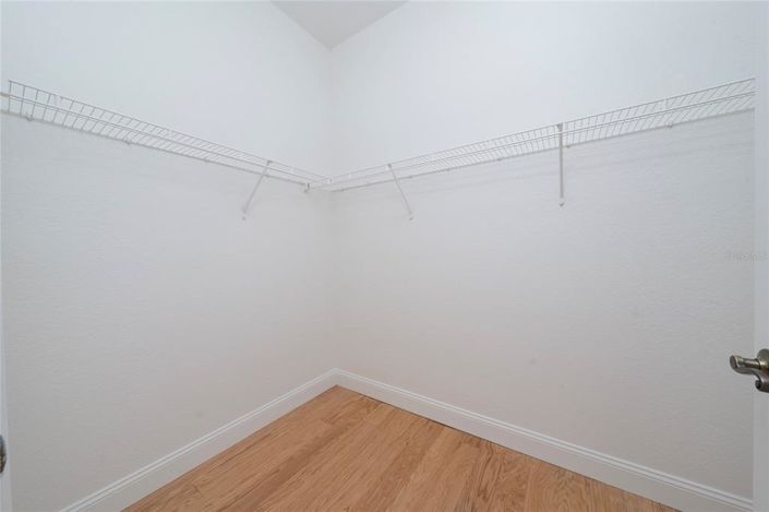Image No.20-3 Bed Apartment for sale