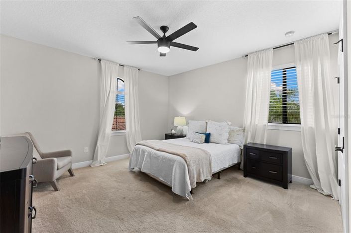 Image No.39-6 Bed House for sale