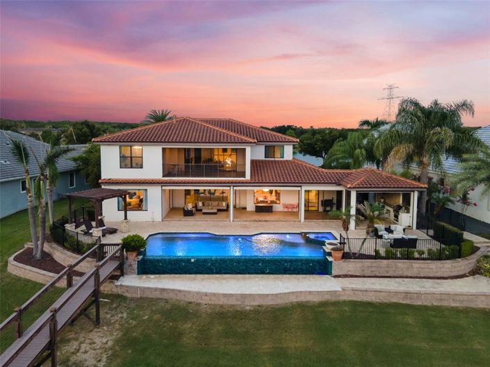 Image No.59-6 Bed House for sale