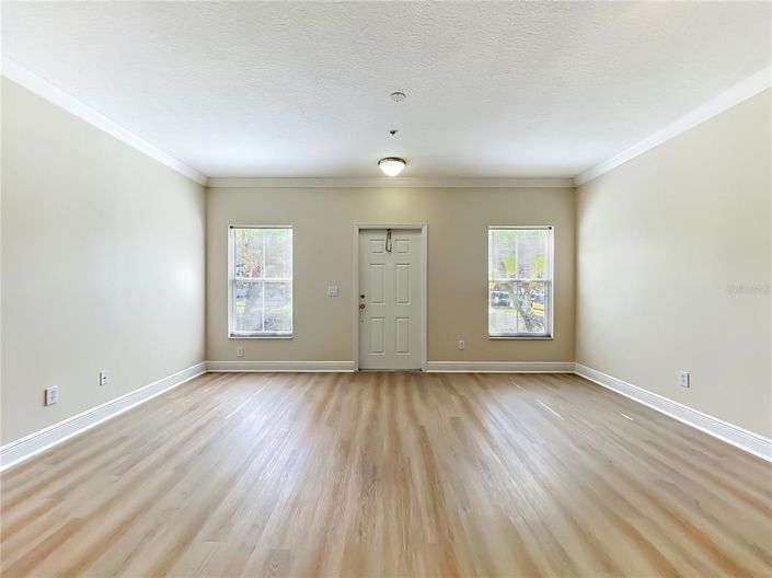 Image No.5-2 Bed Townhouse for sale