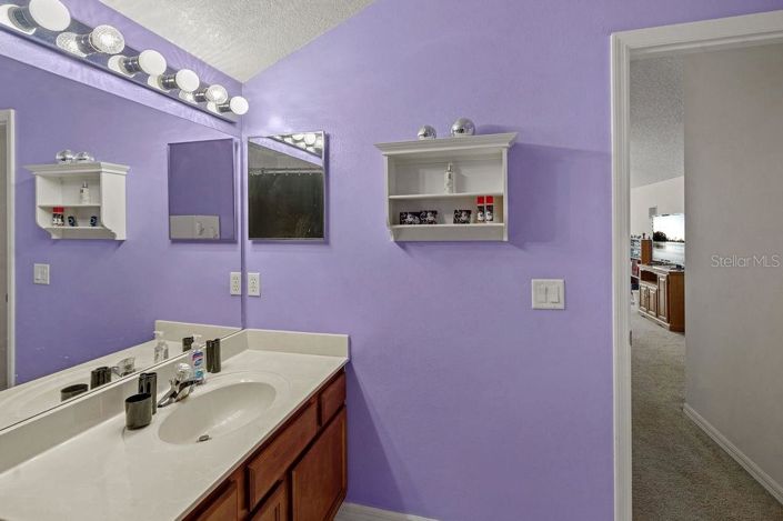 Image No.37-5 Bed House for sale