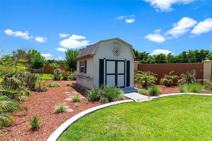 Image No.8-4 Bed House for sale