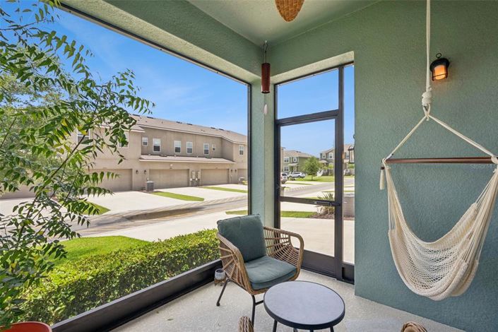 Image No.28-3 Bed Townhouse for sale