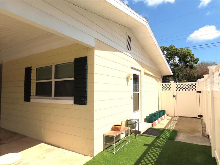 Image No.26-3 Bed House for sale
