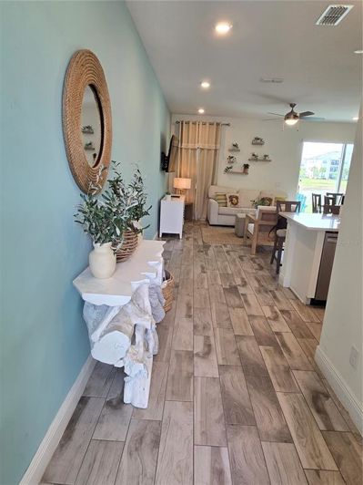 Image No.4-2 Bed Townhouse for sale