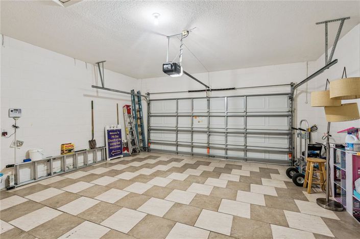 Image No.32-4 Bed House for sale