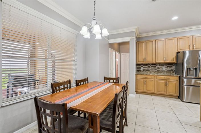 Image No.9-4 Bed House for sale