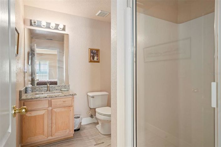 Image No.26-5 Bed House for sale