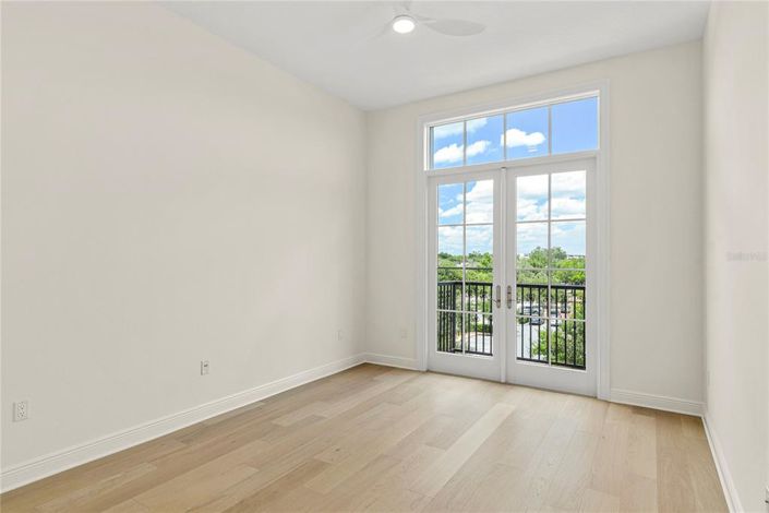 Image No.18-3 Bed Apartment for sale