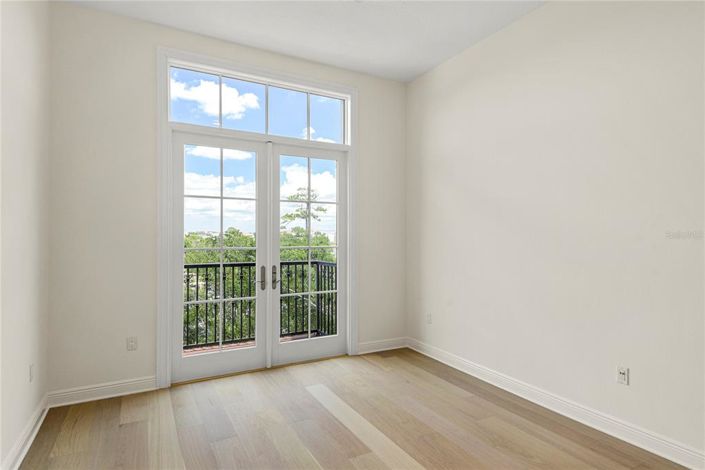 Image No.19-3 Bed Apartment for sale