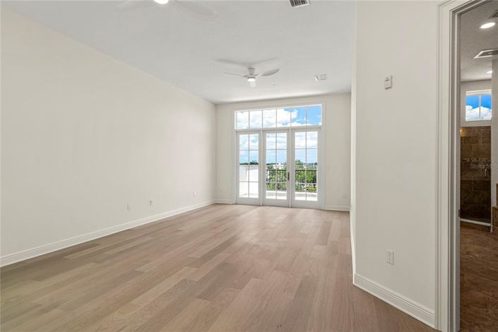 Image No.30-3 Bed Apartment for sale