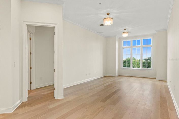 Image No.8-3 Bed Apartment for sale