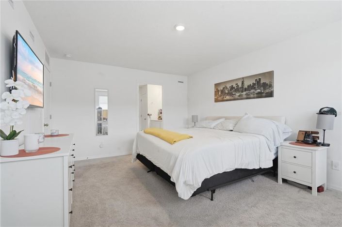 Image No.31-3 Bed Townhouse for sale