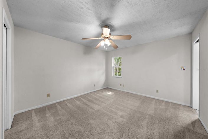 Image No.34-4 Bed House for sale
