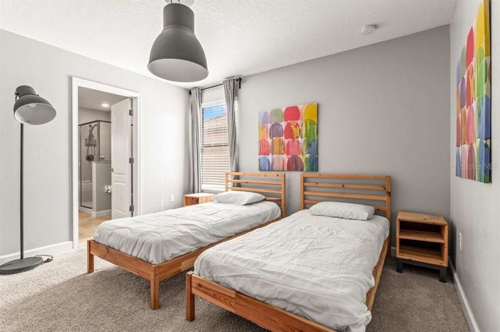 Image No.47-6 Bed House for sale