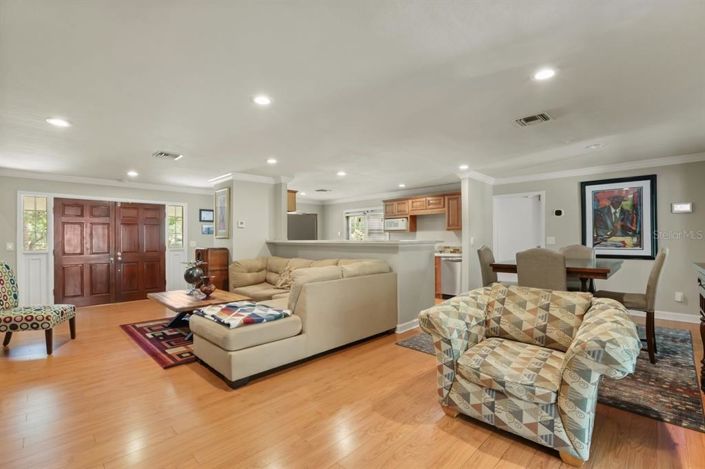 Image No.4-4 Bed House for sale