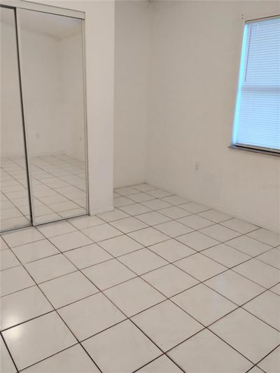 Image No.17-3 Bed House for sale