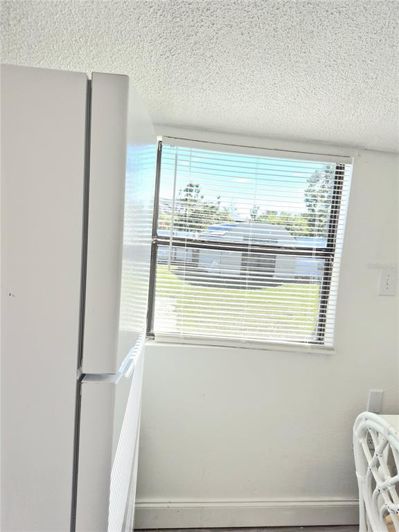 Image No.21-3 Bed House for sale