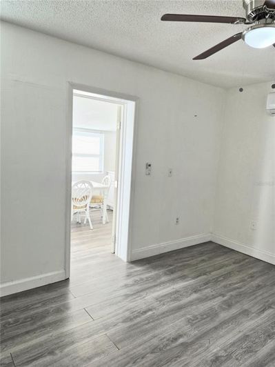 Image No.27-3 Bed House for sale