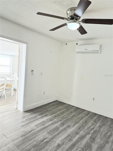 Image No.28-3 Bed House for sale