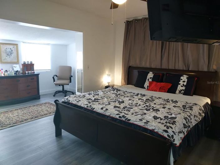 Image No.52-3 Bed House for sale