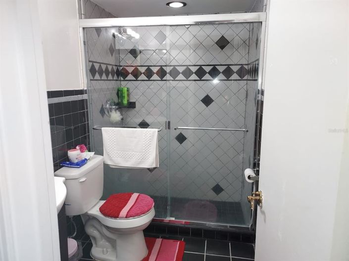 Image No.57-3 Bed House for sale