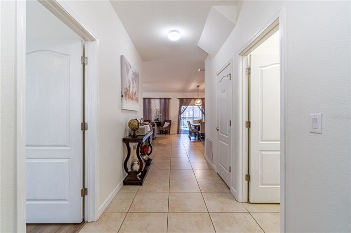 Image No.13-6 Bed House for sale