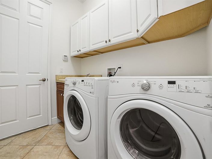 Image No.28-3 Bed House for sale