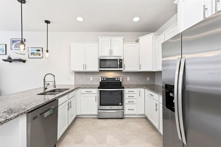 Image No.3-3 Bed Townhouse for sale