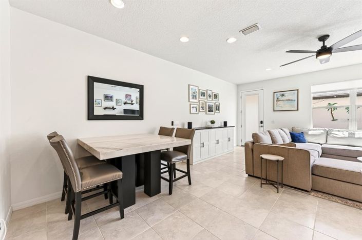 Image No.5-3 Bed Townhouse for sale