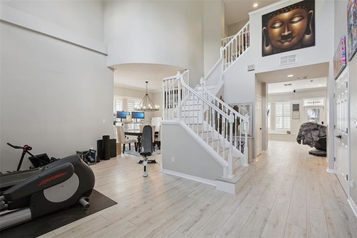 Image No.10-5 Bed House for sale