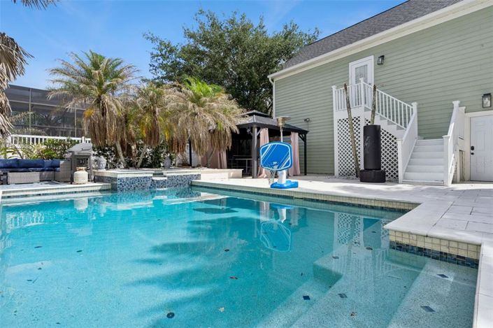 Image No.47-5 Bed House for sale