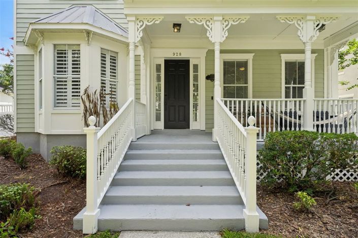 Image No.8-5 Bed House for sale