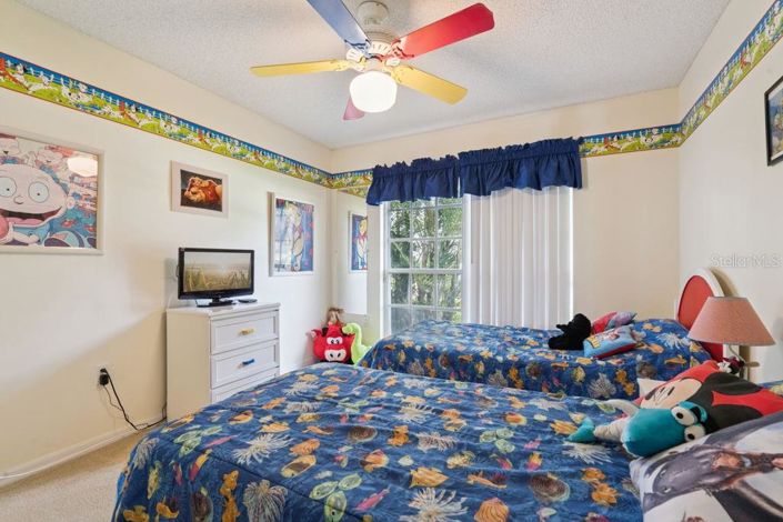 Image No.10-3 Bed House for sale