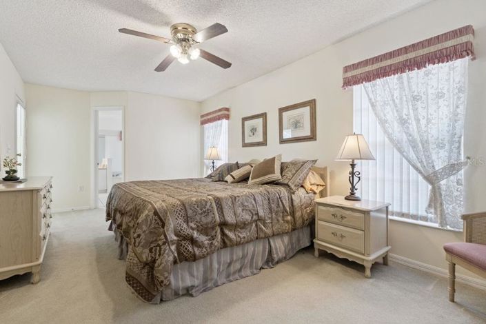 Image No.6-3 Bed House for sale