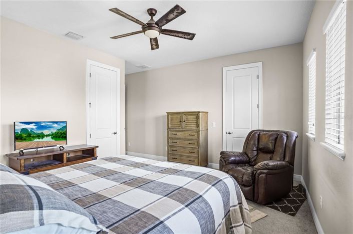 Image No.35-5 Bed House for sale