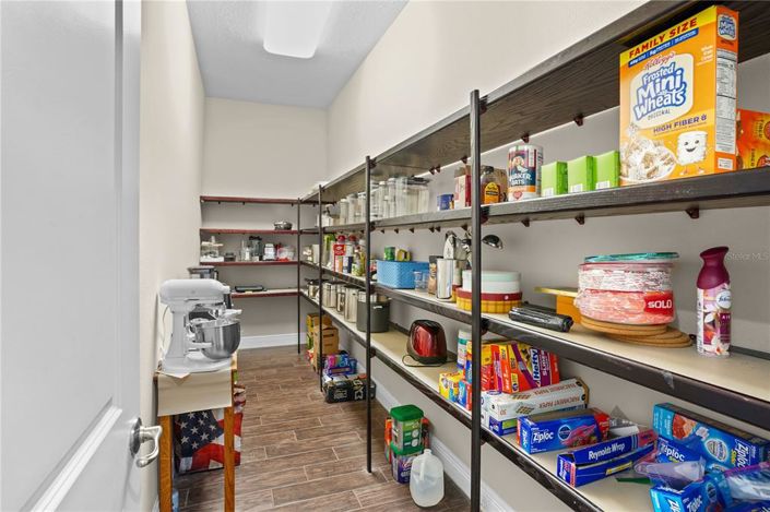 Image No.43-5 Bed House for sale