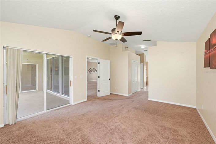 Image No.30-4 Bed House for sale