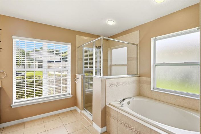 Image No.32-4 Bed House for sale