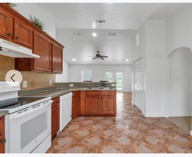 Image No.7-3 Bed House for sale