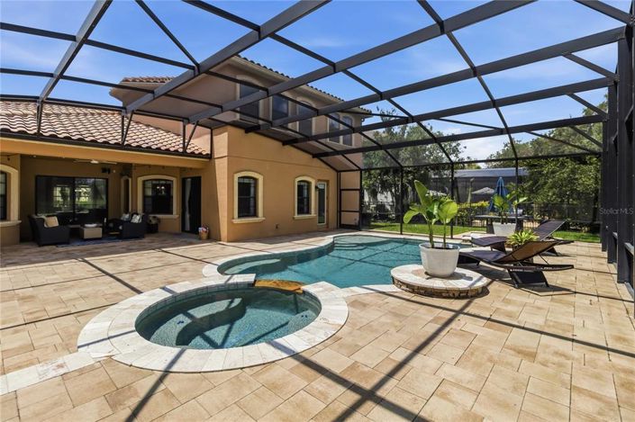 Image No.31-5 Bed House for sale