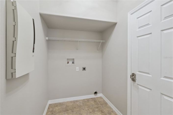 Image No.28-5 Bed House for sale