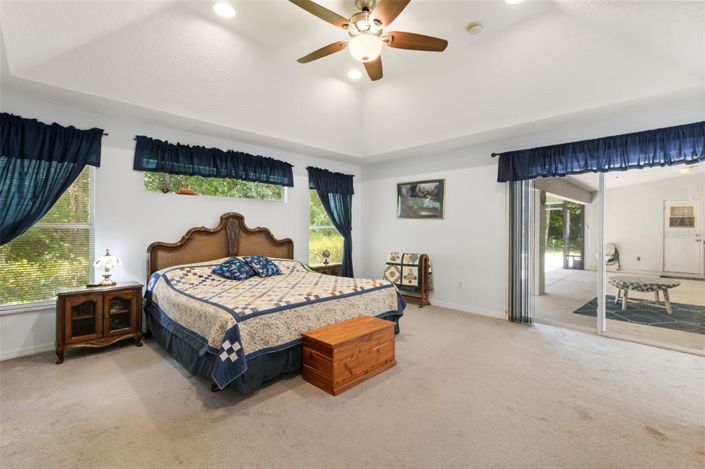 Image No.26-4 Bed House for sale