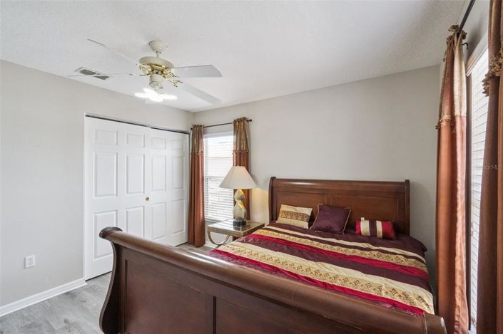 Image No.31-5 Bed House for sale